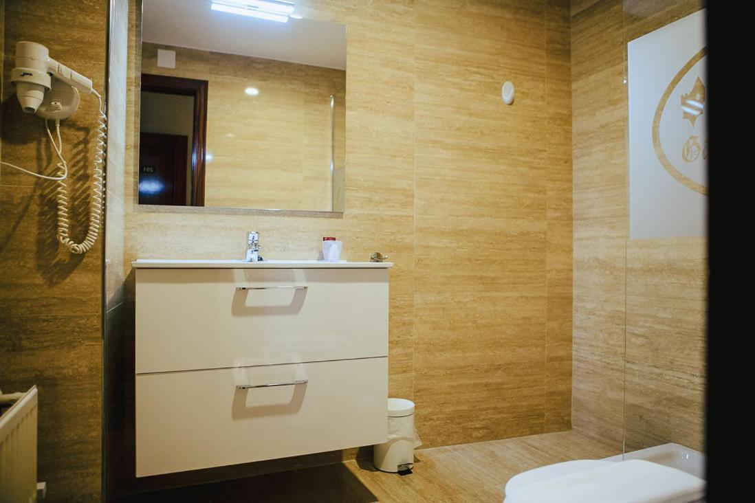 Hotel&Bar Ducay Olite Rom bilde